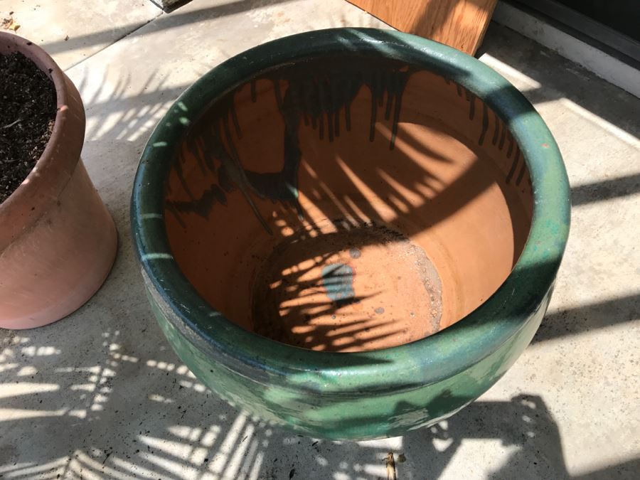 Potted Palm And Large Green Pot [Photo 5]