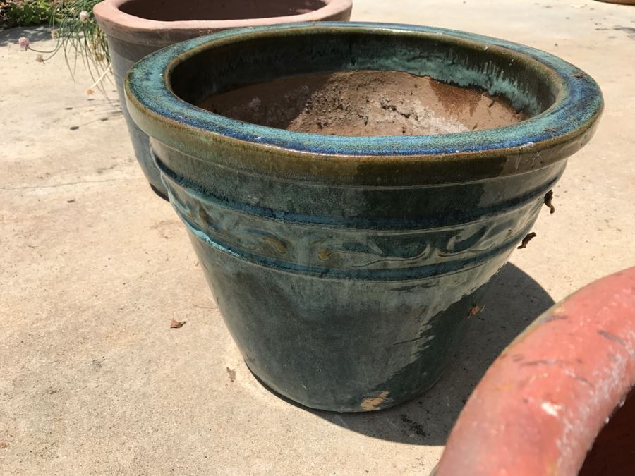 Set Of Pottery Plus Potted Plant [Photo 5]