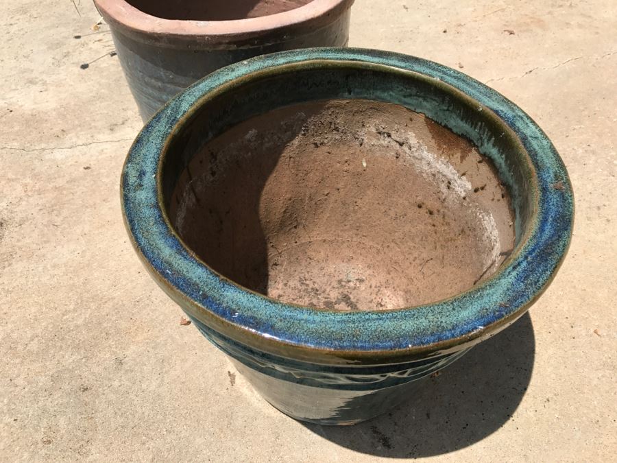 Set Of Pottery Plus Potted Plant [Photo 6]