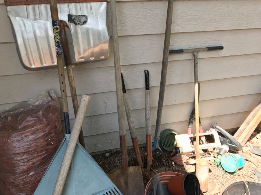 All Gardening / Yard Tools Photographed Against Walls [Photo 7]