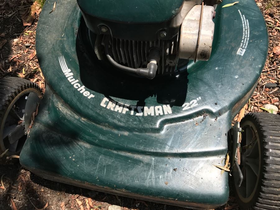 Craftsman Mulcher 22' Lawnmower Gas Powered [Photo 2]
