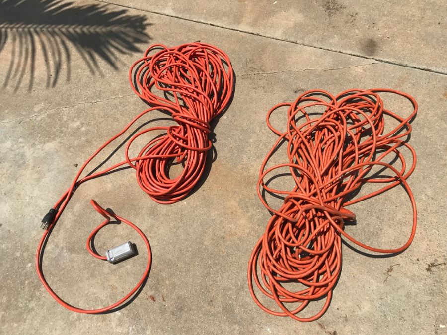 (4) Outdoor Extension Cords [Photo 3]