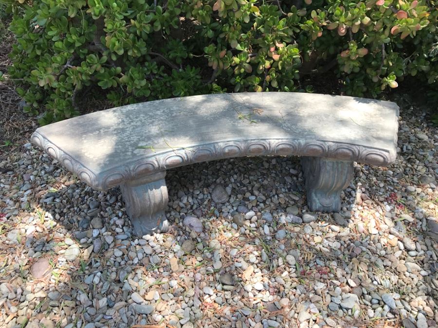 Heavy Curved Garden Bench [Photo 2]