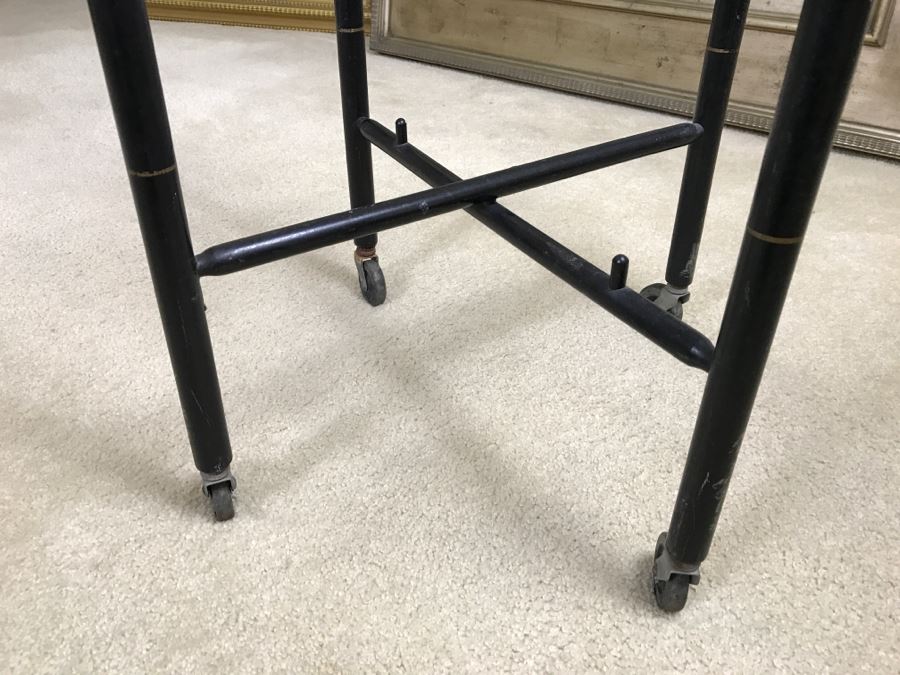 Nashco New York Hand Painted Metal Table [Photo 12]