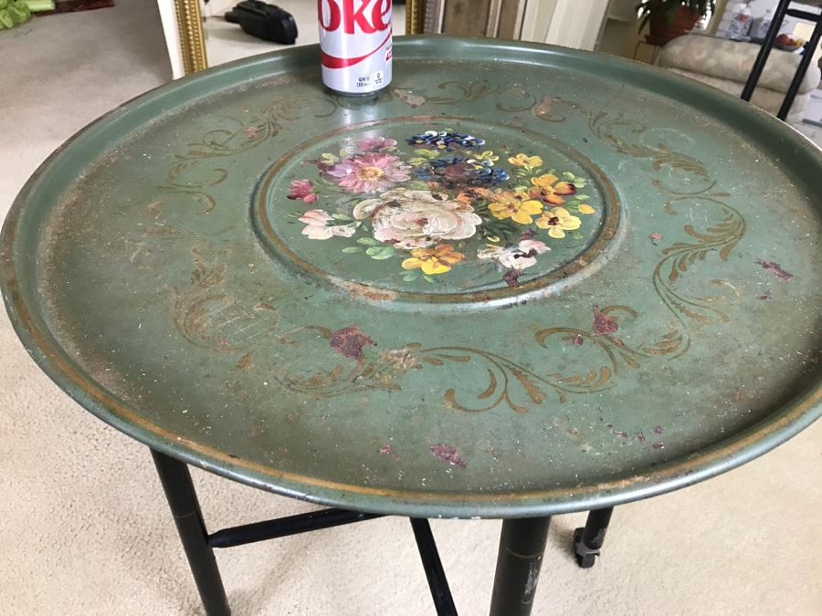 Nashco New York Hand Painted Metal Table [Photo 3]