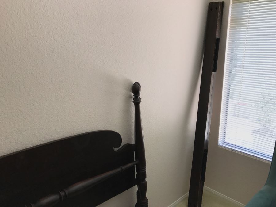 Foote-Reynolds Grand Rapids, Michigan Full Size Headboard And Footboard [Photo 6]