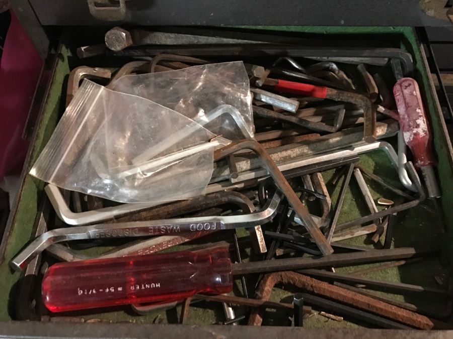 Machinists Tool Box Chest Full Of Tools [Photo 8]