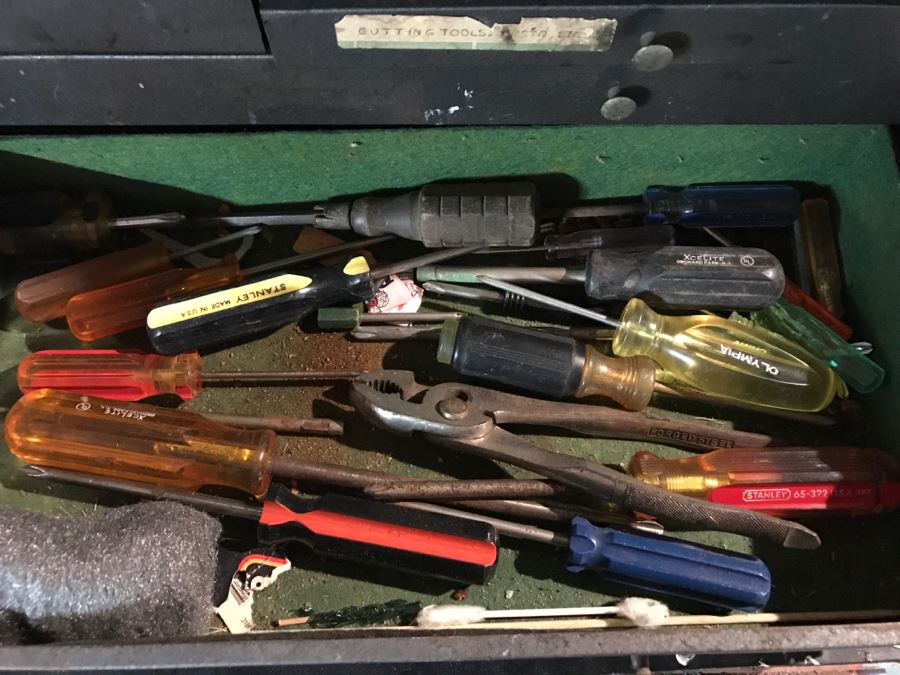 Machinists Tool Box Chest Full Of Tools [Photo 18]