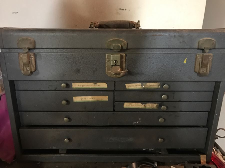 Machinists Tool Box Chest Full Of Tools