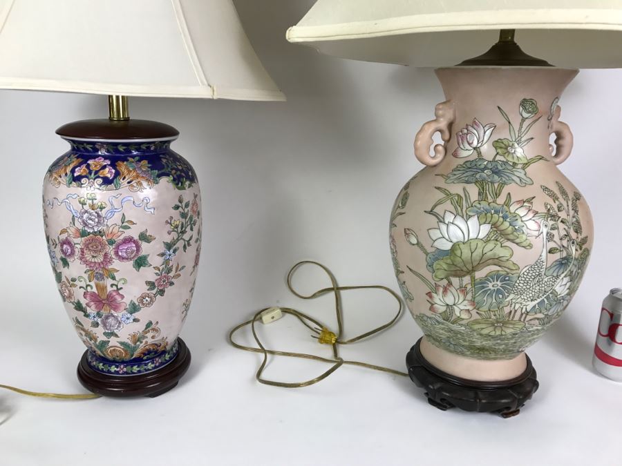 Set of 2 Decorative Chinese Lamps