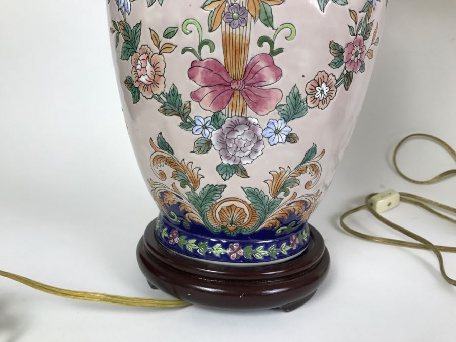 Set of 2 Decorative Chinese Lamps [Photo 9]