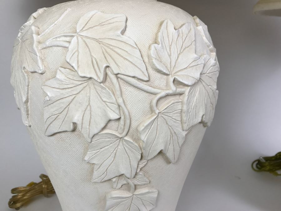 Set of 2 Lamps - Ceramic Rabbit Lamp And Pottery Style Lamp With Leaves [Photo 4]