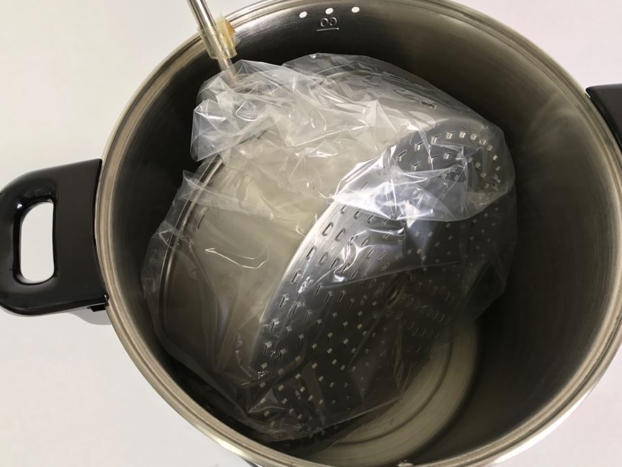 New DeLonghi Deluxe Stainless Steel Coffee Urn 60 Cup Model DCU62 [Photo 4]