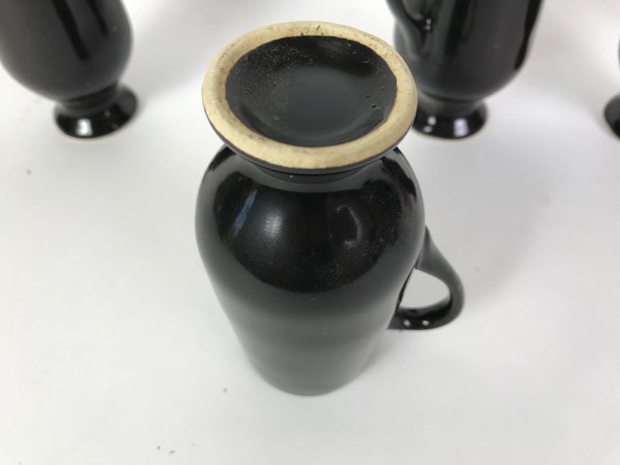 Set Of 4 Black Handled Cups [Photo 6]