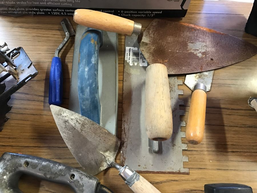 Large Power Tool Lot With Rotary Saw, Jig Saws, Electric Drill, Belt Sanders, Reciprocating Saw And Tile Hand Tools [Photo 9]