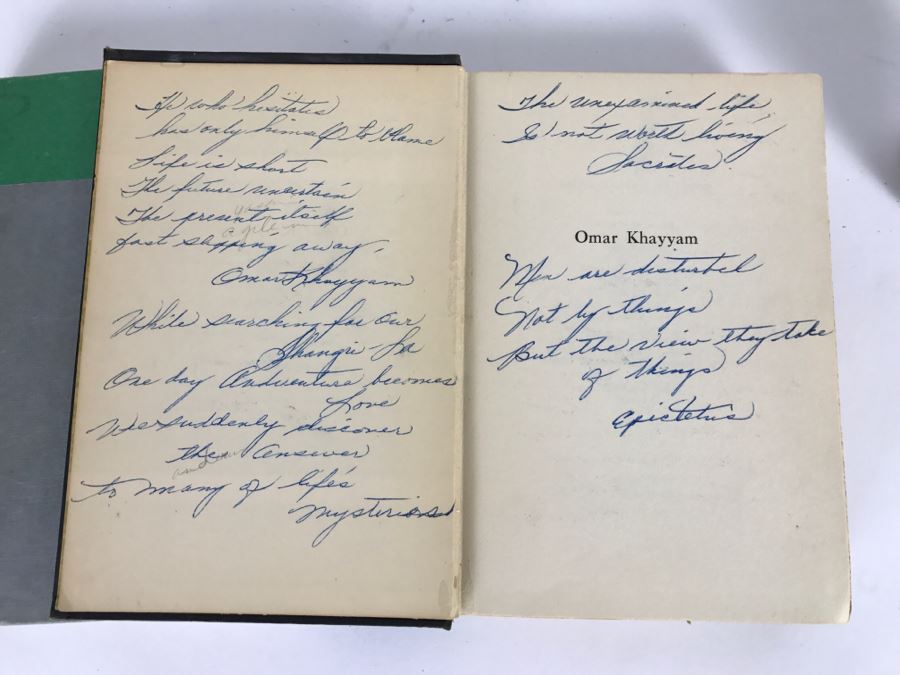 Pair Of Vintage Books H.G. Wells The War Of The Worlds And The Time Machine Plus Omar Khayyam A Life By Harold Lamb 1934 [Photo 3]