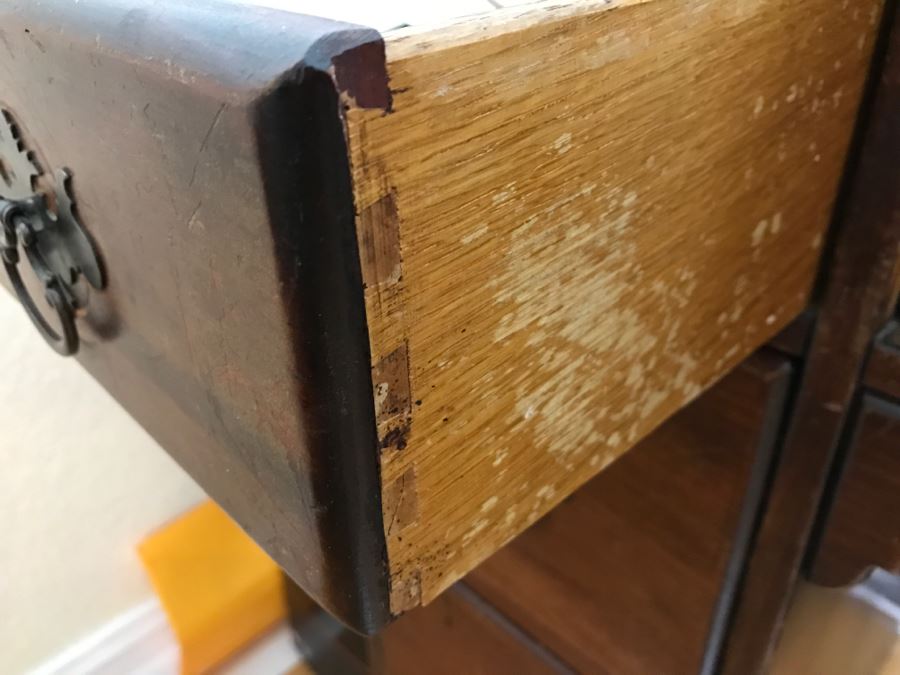 Very Nice Stained Maple Vintage Desk [Photo 8]