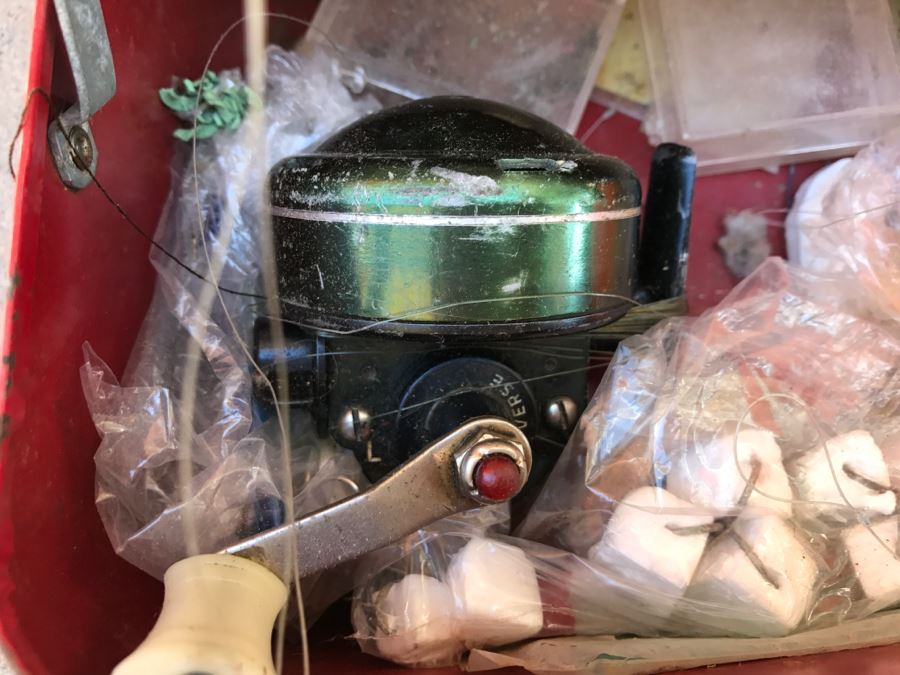 JUST ADDED - Vintage Metal Fishing Tackle Box With Fishing Tackle, Lures, Fishing Flies, Reel [Photo 8]