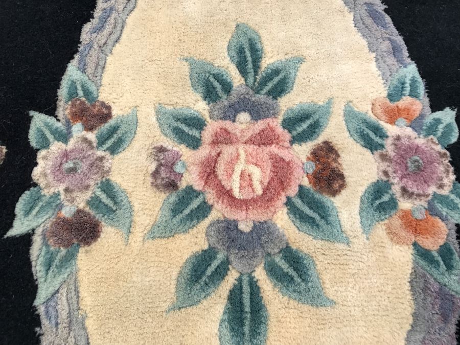 100% Virgin Wool Pile Area Rug With Floral Motif Blacks, Tans, Pinks [Photo 6]