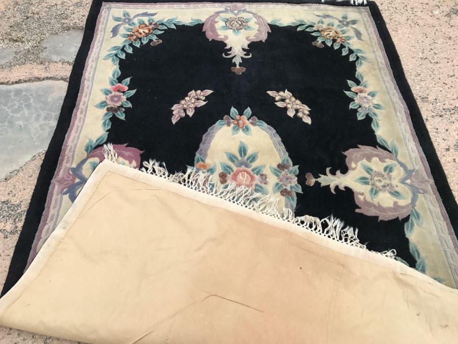 100% Virgin Wool Pile Area Rug With Floral Motif Blacks, Tans, Pinks [Photo 8]