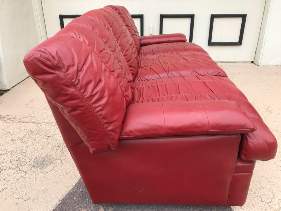 Nice Red Leather Sofa Couch [Photo 7]