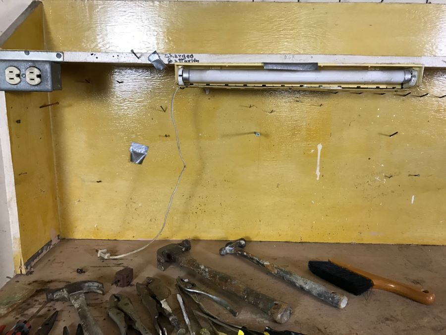 Vintage Workbench Tool Bench With Dunlap Bench Vise And Assorted Tools [Photo 10]