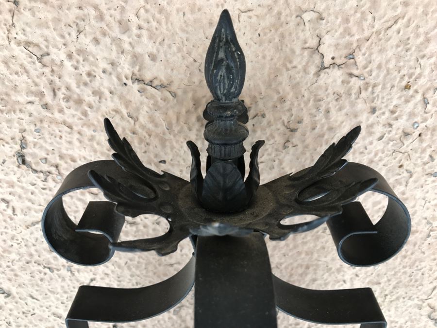 Pair Of Black Metal Wall Sconces Light Fixtures [Photo 10]