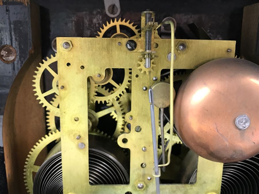 Vintage Wooden Mantle Clock With Metal Ornamentation Made In USA Maker Unknown Marbled Wood Working [Photo 24]