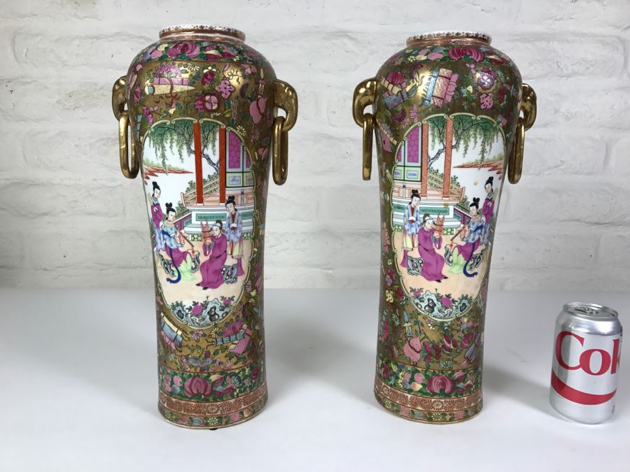 Stunning Pair Of Chinese Famille Rose Vases