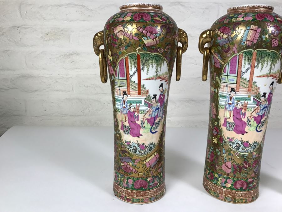 Stunning Pair Of Chinese Famille Rose Vases [Photo 25]