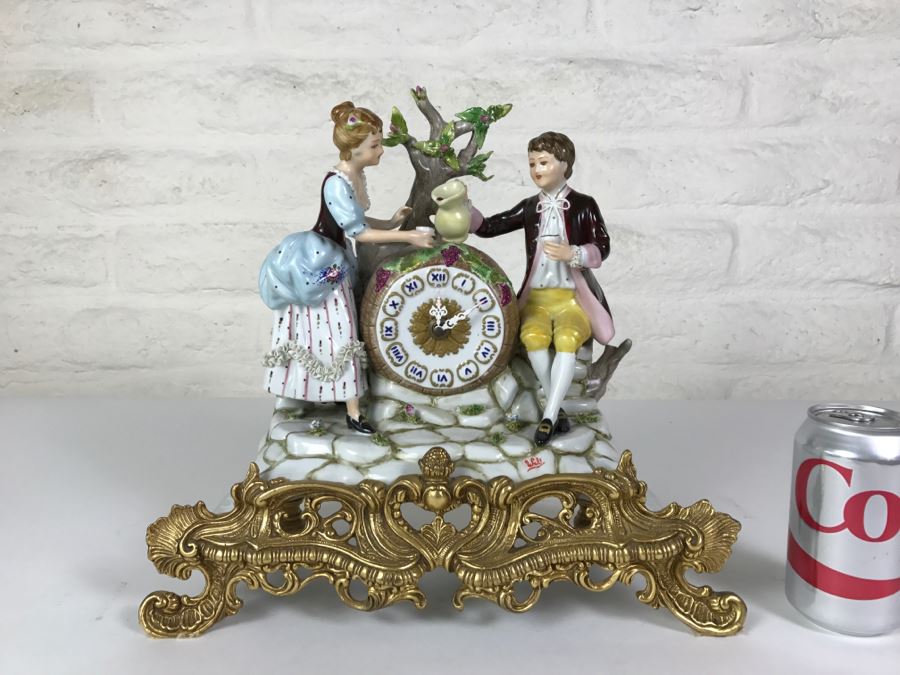 Fabulous Walt Hand Painted Porcelain Mantle Clock With Gilt Metal Base By C. Zanardi Made In Italy [Photo 2]