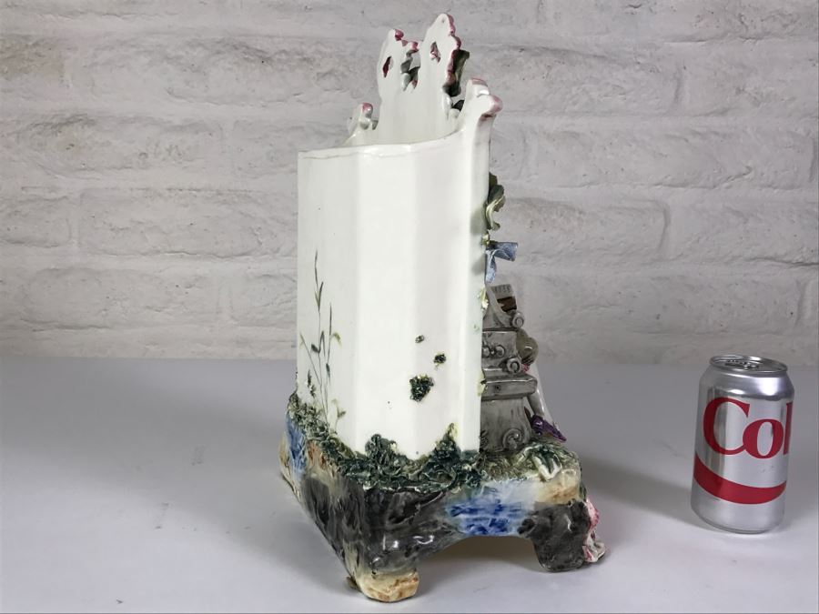 Stunning Hand Painted Porcelain Flower Planter Vase Of Man Reading Book On Bench [Photo 14]