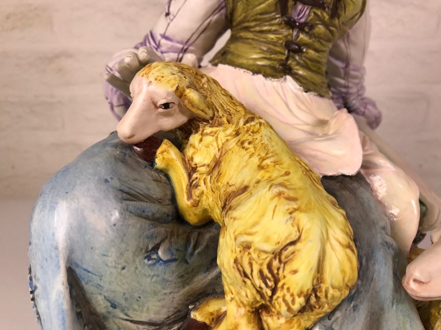 Large Hand Painted D Polo-Uiato Capodimonte Peasant Woman Figural Porcelain [Photo 5]