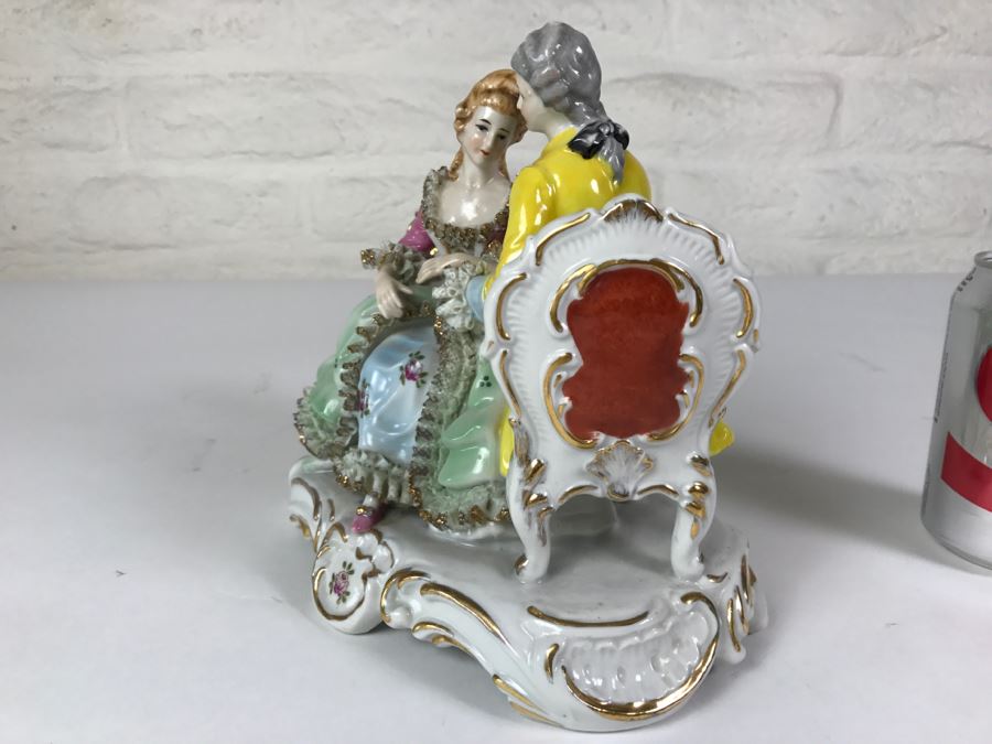 Hand Painted Figurine Of Man And Woman Embracing On Chairs [Photo 10]
