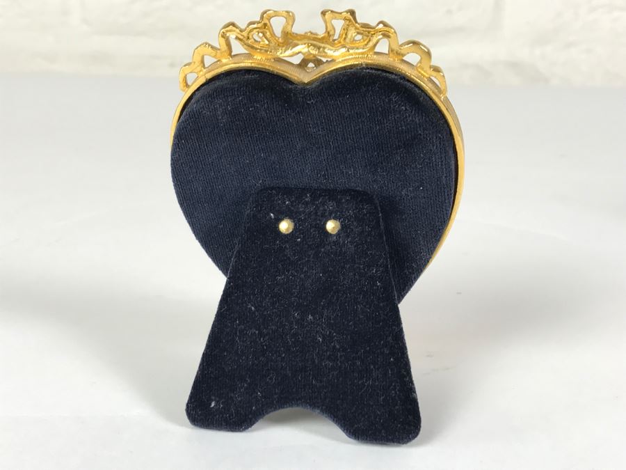 Vintage Pink Enamel Heart With Gilt Metal Accents Kitney & Co London England Clock [Photo 8]