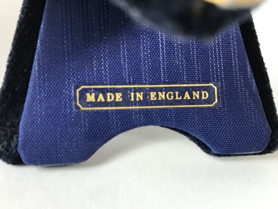 Vintage Pink Enamel Heart With Gilt Metal Accents Kitney & Co London England Clock [Photo 7]