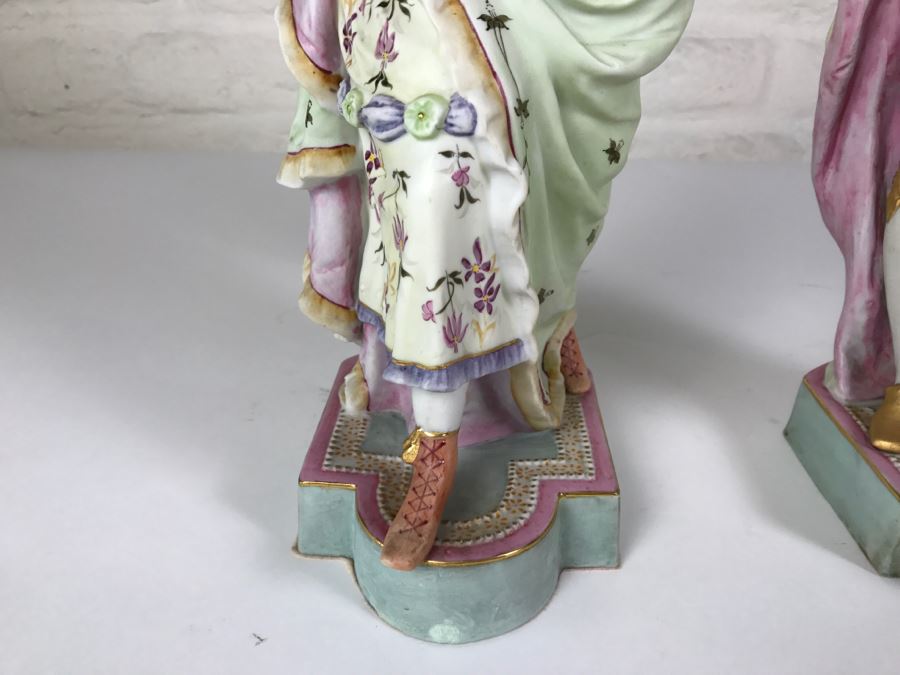 Pair Of Large Hand Painted Man And Woman Figures With Gold Accents [Photo 10]