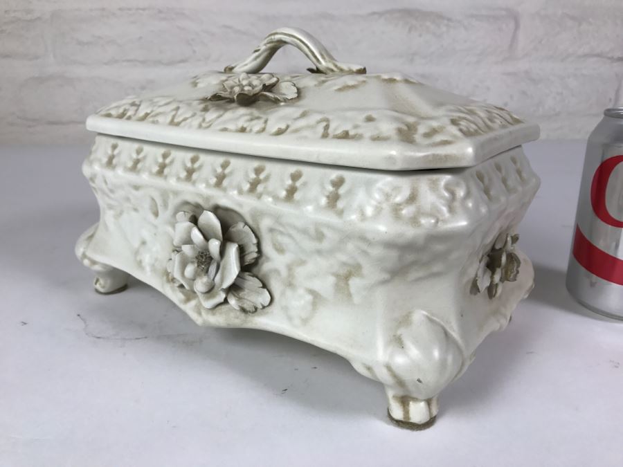 Large Covered White Porcelain Footed Box With Floral Relief Made In Italy [Photo 7]