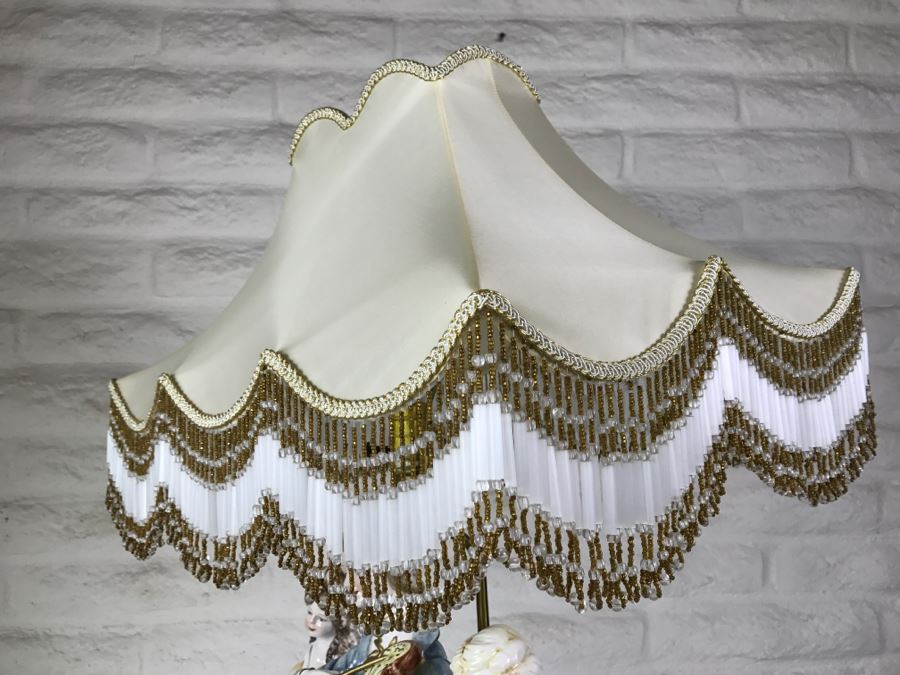 Large Hand Painted Capodimonte Italian Lamp With Shade [Photo 16]