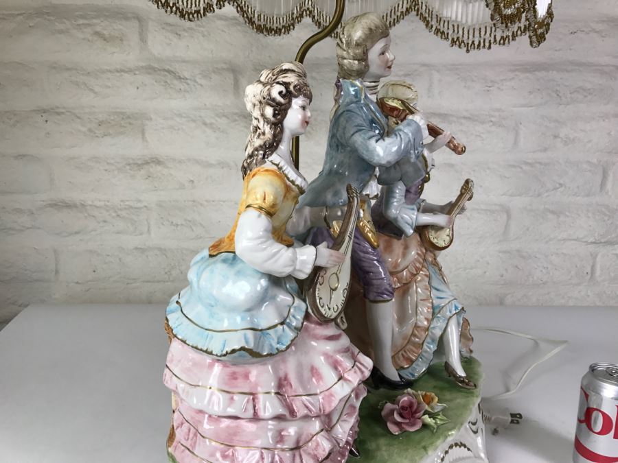 Large Hand Painted Capodimonte Italian Lamp With Shade [Photo 12]