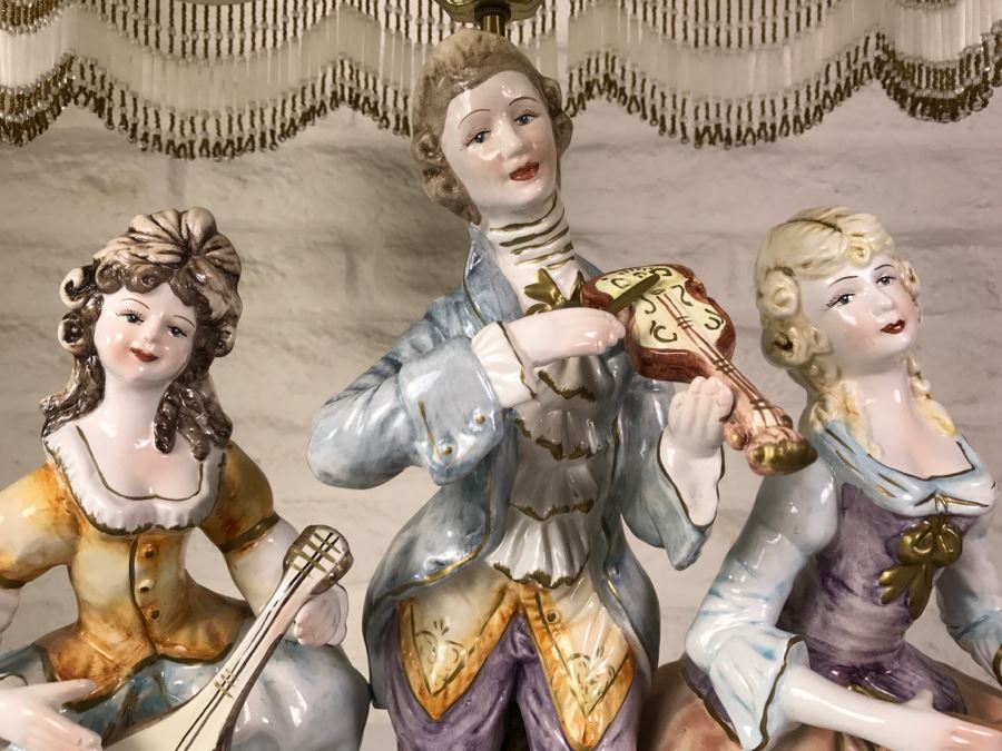 Large Hand Painted Capodimonte Italian Lamp With Shade [Photo 4]