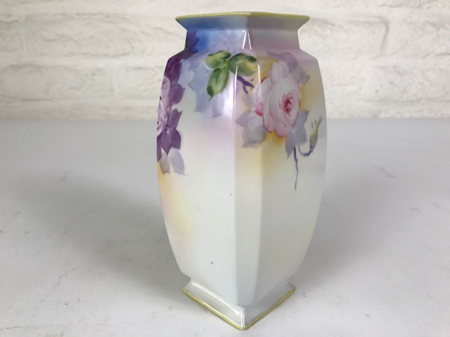 Gorgeously Hand Painted Floral NIPPON Vase Japan Signed On Bottom [Photo 7]