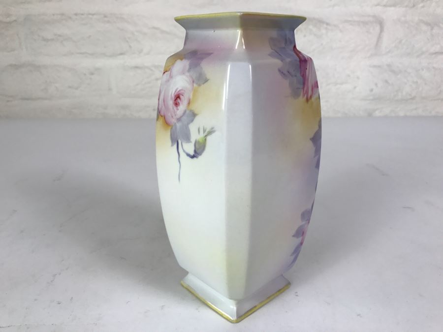 Gorgeously Hand Painted Floral NIPPON Vase Japan Signed On Bottom [Photo 6]