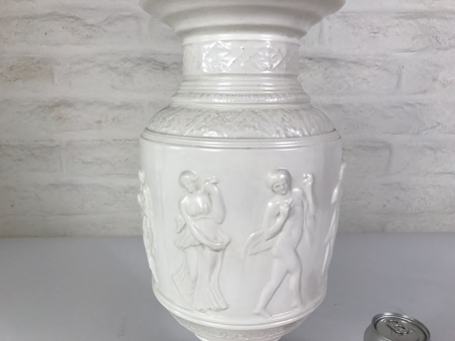 Large White Footed Vessel With Lid From 'The Pow Wow' Restaurant Tucumcari, NM Old Route 66 [Photo 3]