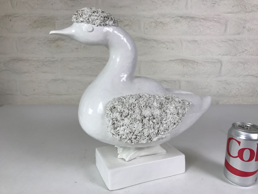 Large White Bird Duck Goose Figurine [Photo 5]