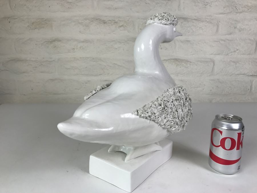 Large White Bird Duck Goose Figurine [Photo 4]