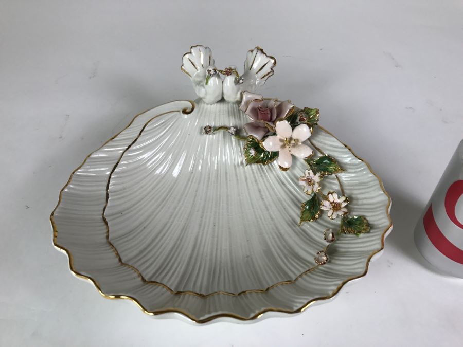 Harrods Knightsbridge Shell Floral Soap Dish With Pair Of Perched Birds [Photo 2]