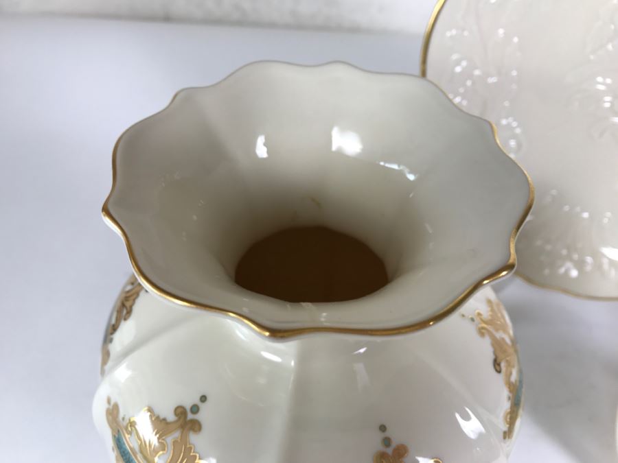 LENOX Lot Includes Several Vases, LENOX Vanity Mirror And LENOX Chine Anniversary Plate [Photo 5]