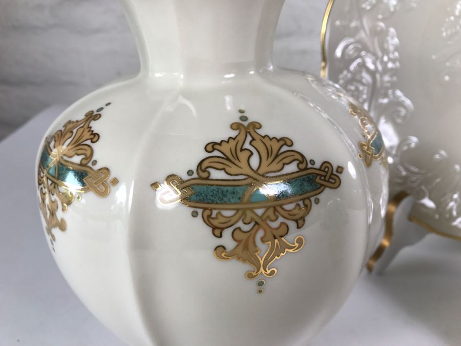 LENOX Lot Includes Several Vases, LENOX Vanity Mirror And LENOX Chine Anniversary Plate [Photo 4]