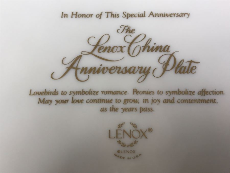 LENOX Lot Includes Several Vases, LENOX Vanity Mirror And LENOX Chine Anniversary Plate [Photo 19]